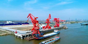 我國建成首個(gè)大盾構(gòu)基地配套碼頭，推動(dòng)重大裝備產(chǎn)業(yè)升級